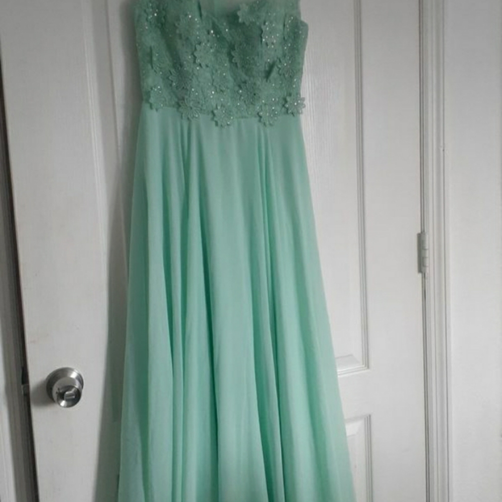 Green dress
